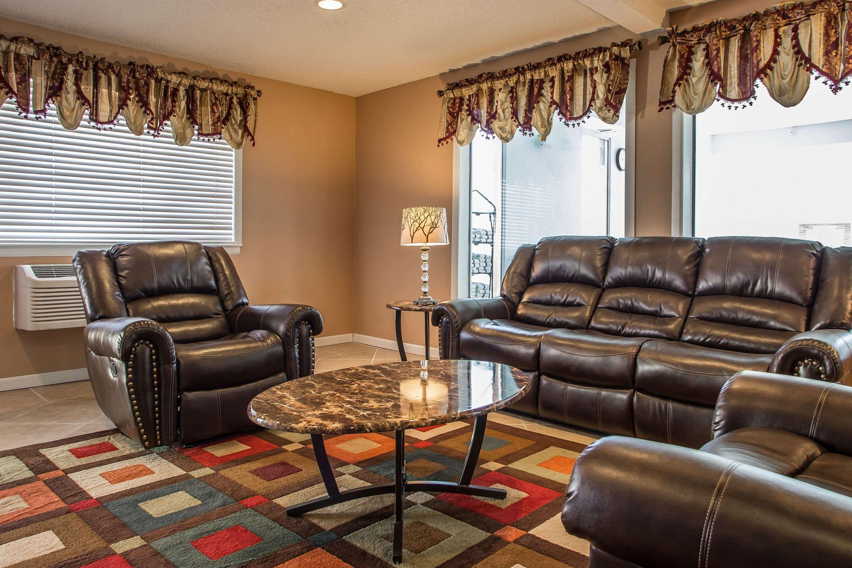 Quality Inn & Suites West Bend Dış mekan fotoğraf