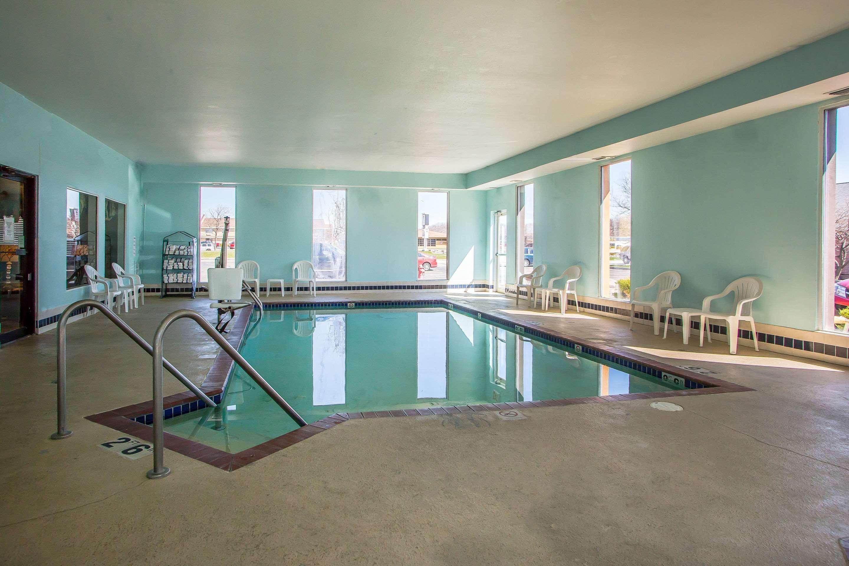 Quality Inn & Suites West Bend Dış mekan fotoğraf